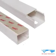 داکت پشت چسب‌دار دیواری دانوب 20×20، نصب آسان بدون پیچ، مناسب نظم‌دهی کابل‌ها