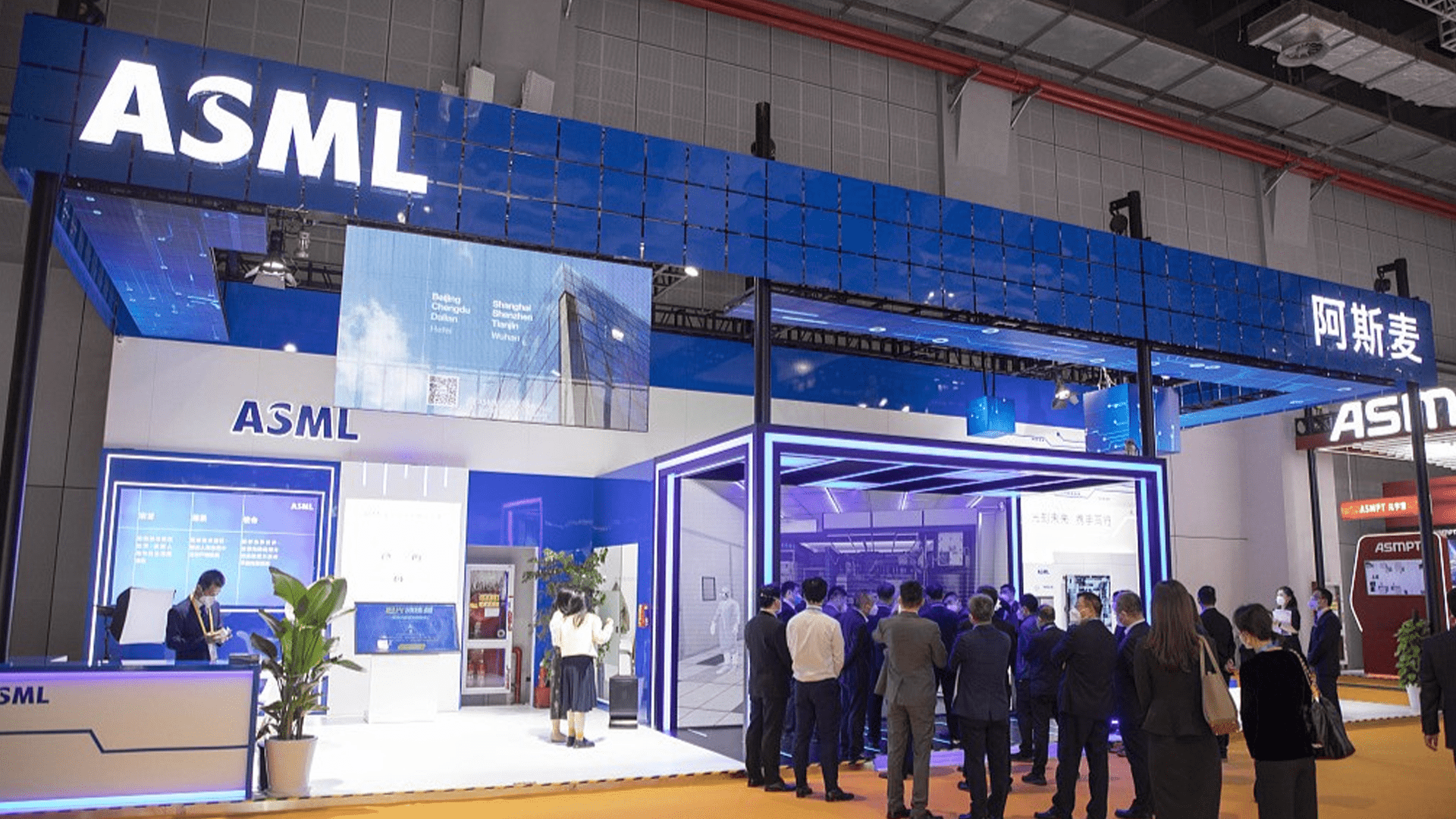 ASML، شرکتی که دنیای تراشه به آن وابسته است!