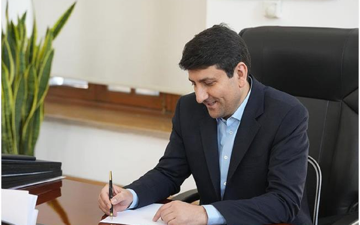 ستار هاشمی