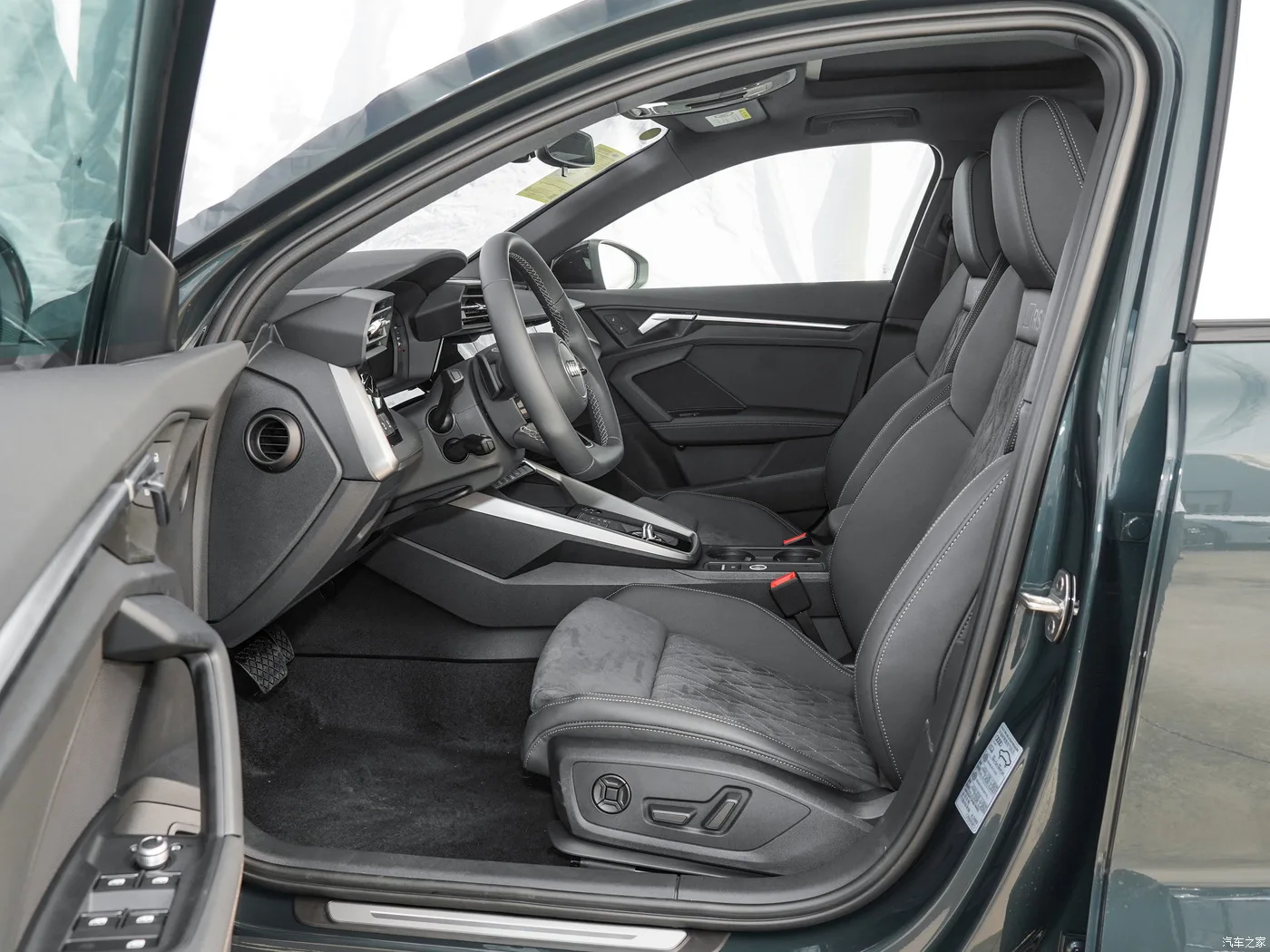 Audi-A3L