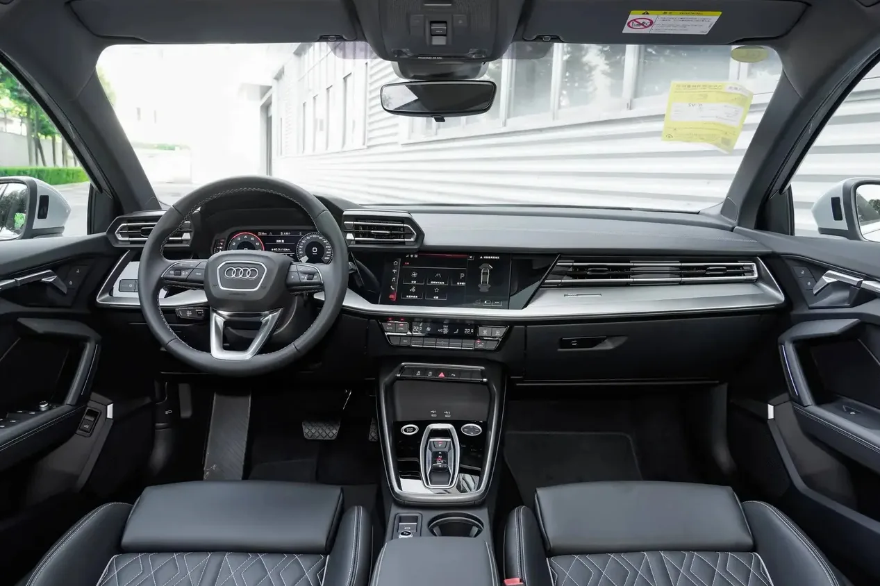 Audi-A3L
