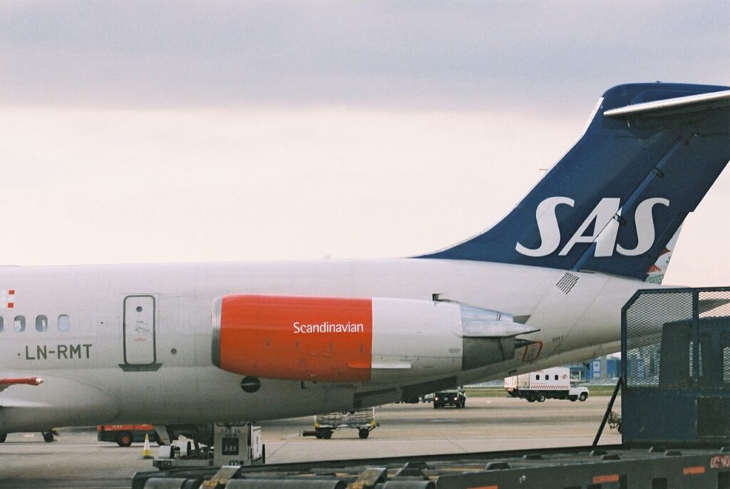 MD-82
