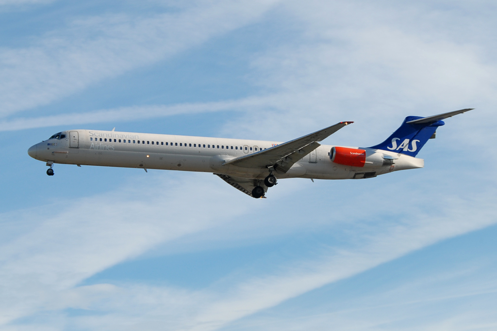 MD-82
