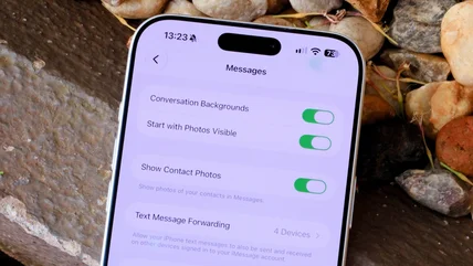 چگونه پس‌زمینه Messages را در آیفون تغییر دهیم | دیجینوی