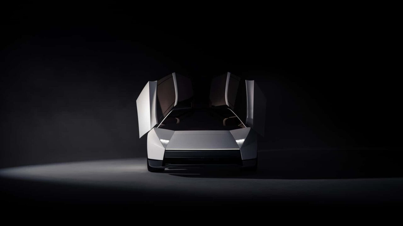 طراحی جدید Tesla Roadster هیچ شباهتی به کانسپت اولیه ندارد | دیجینوی