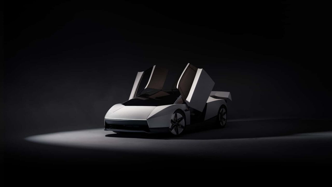 طراحی جدید Tesla Roadster هیچ شباهتی به کانسپت اولیه ندارد | دیجینوی
