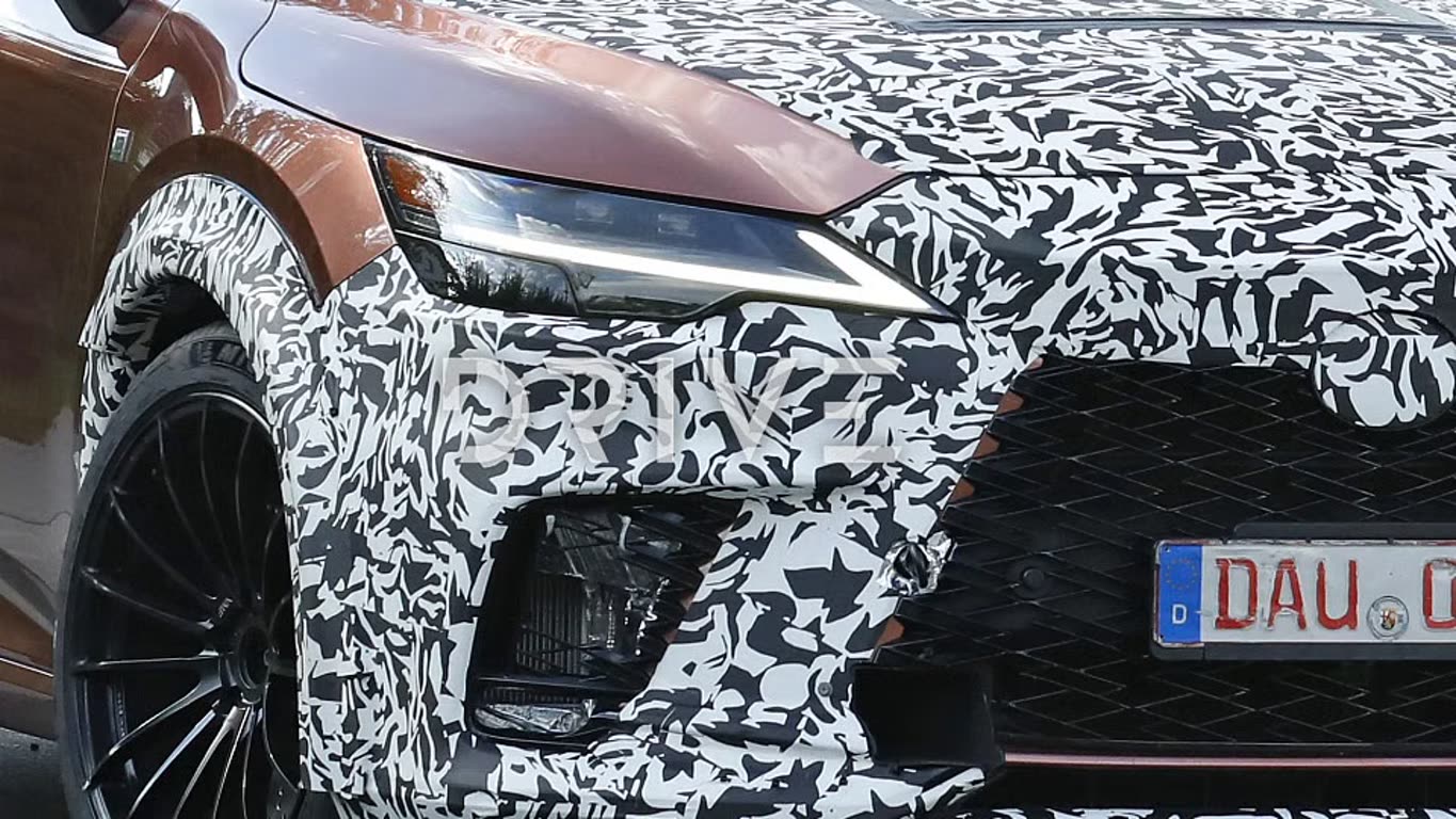 لکسوس RX Morizo RR 2027 شکار دوربین‌ها شد؛ رقیب تازه AMG در راه است | دیجینوی
