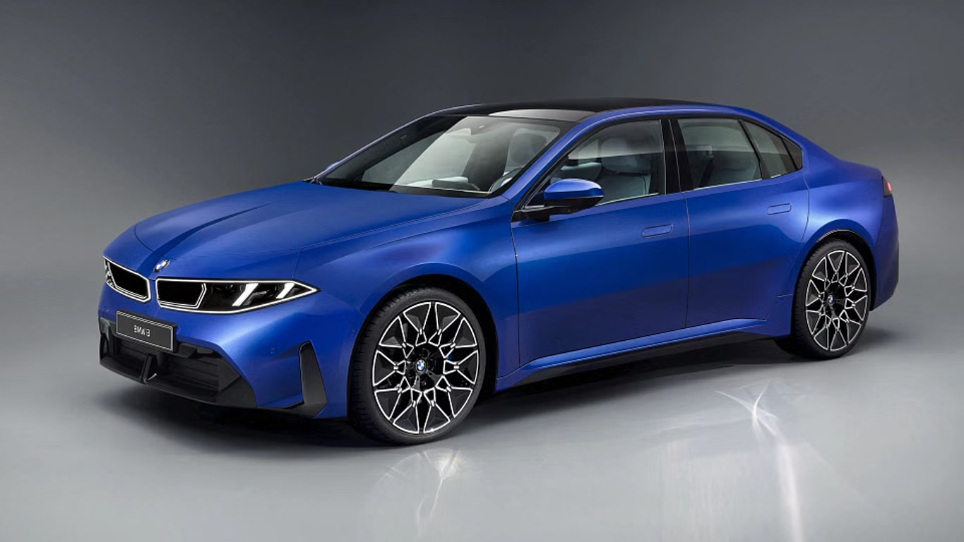 تصاویر خودروی BMW 3 Series 2027 پیش از رونمایی لو رفت | دیجینوی