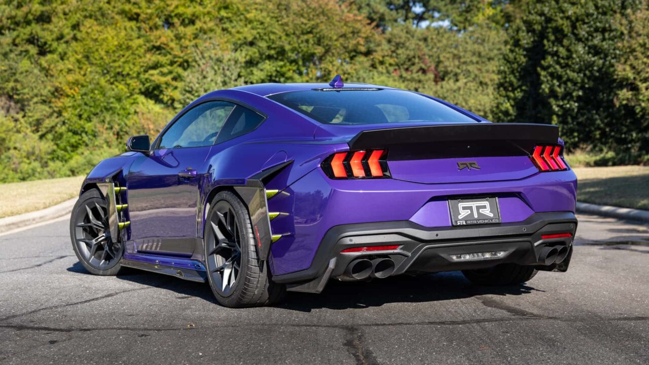 فورد موستانگ RTR Spec 5 مدل ۲۰۲۶ با قدرت ۸۷۰ اسب بخار و قیمت ۱۶۰ هزار دلار معرفی شد | دیجینوی