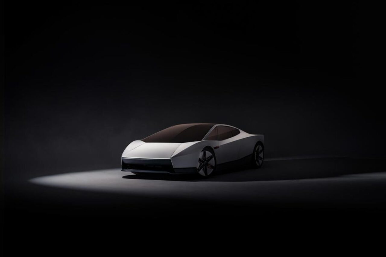 خودروی Roadster تسلا در تصاویر جدید خیره‌کننده به نظر می‌رسد | دیجینوی