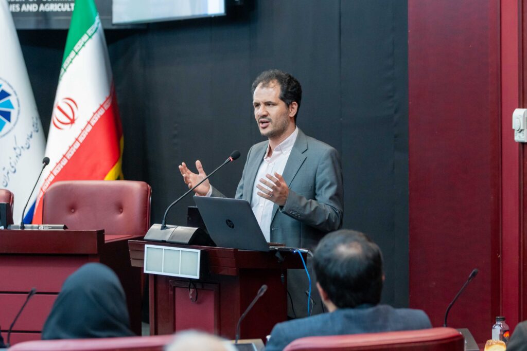 واکاوی چالش‌های زیست‌بوم هوش مصنوعی؛ ناهماهنگی‌های ساختاری و روند بازار کار تخصصی ایران