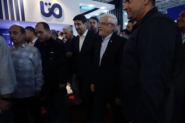 عارف