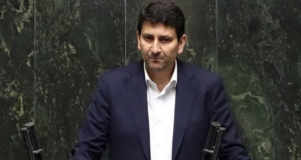 ستار هاشمی و کارت َگرفتن از مجلس