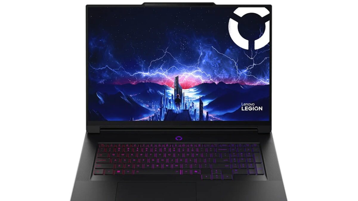 Lenovo Legion 9 در رده لپ تاپ‌های پرچم‌دار گیمینگ قرار می‌گیرد و بسته به نسل و کانفیگ می‌تواند با پردازنده‌های قدرتمند سری HX و کارت‌های گرافیک رده‌بالای NVIDIA عرضه شود؛ 