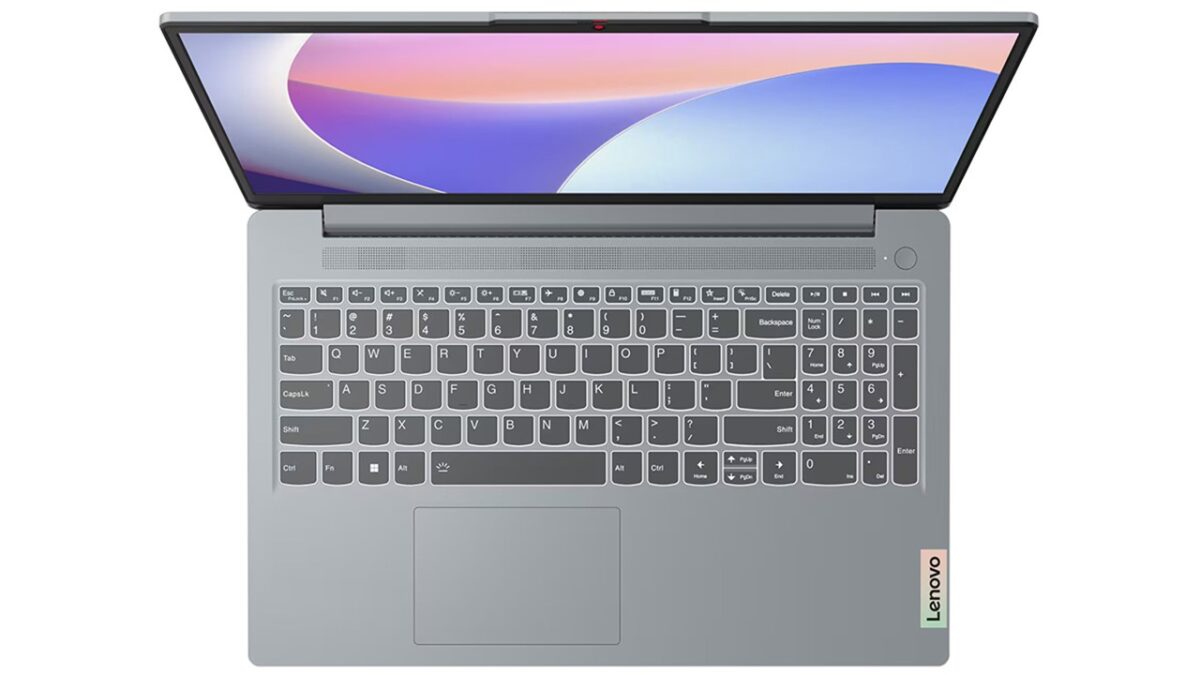 Lenovo IdeaPad Slim 3 15IRH10 در گروه لپ تاپ‌های عمومی قرار دارد و برای کاربرانی طراحی شده که بیشتر به قابل‌حمل بودن، مصرف انرژی منطقی و عملکرد روزمره اهمیت می‌دهند. 