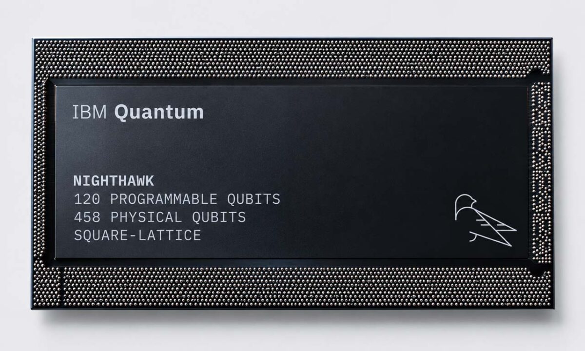 پردازنده کوانتومی Nighthawk شرکت IBM با ۱۲۰ کیوبیت قابل برنامه‌ریزی