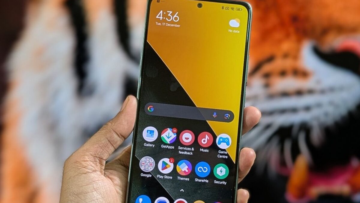 Poco M7 4G از نظر سخت‌افزار، یکی از متفاوت‌ترین گزینه‌های این فهرست است و اگر اولویت شما گوشی اقتصادی برای بازی، نمایشگر سریع و باتری بسیار بزرگ باشد، ارزش بررسی بالایی دارد.