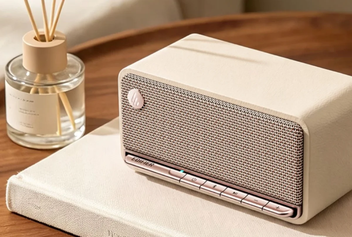اسپیکر ادیفایر M230 II با طراحی رترو و چوبی