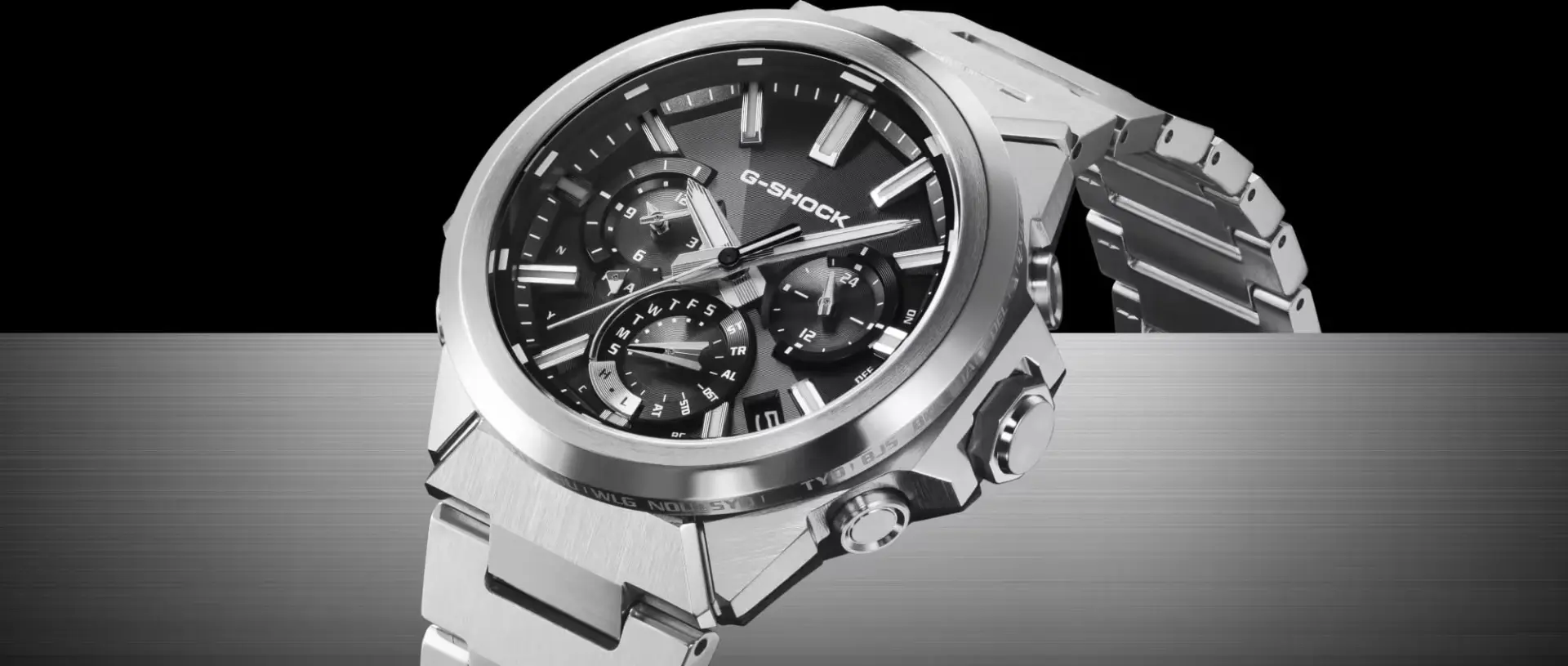 ساعت مچی کاسیو جی‌استیل (Casio G-Steel GST-W1000) با بند استیل و صفحه دیجیتال-آنالوگ