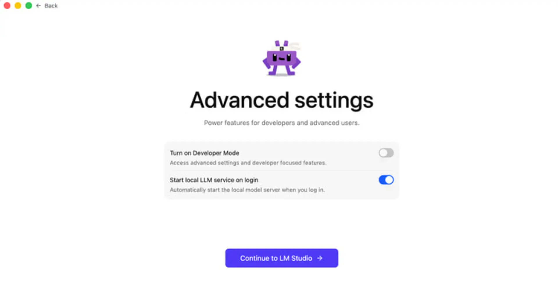 رابط کاربری تنظیمات پیشرفته (Advanced settings) در نرم‌افزار LM Studio