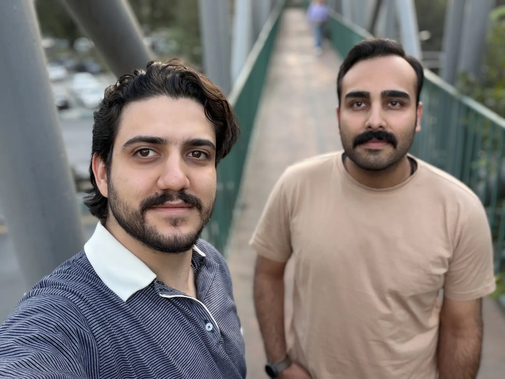دوربین سلفی آیفون ۱۸ پرومکس - ۲