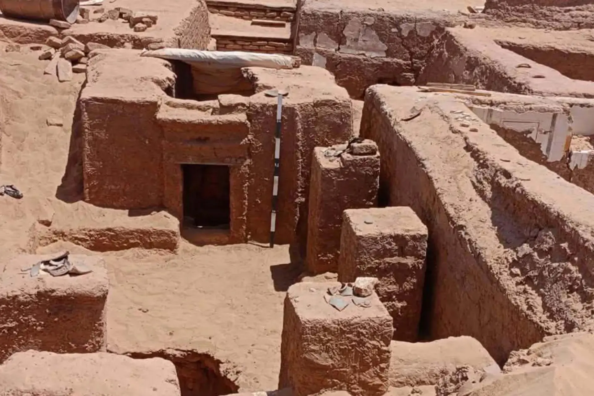 آرامگاه متعلق به قرن چهارم میلادی، در گورستان باستانی در واحه دَخله مصر 