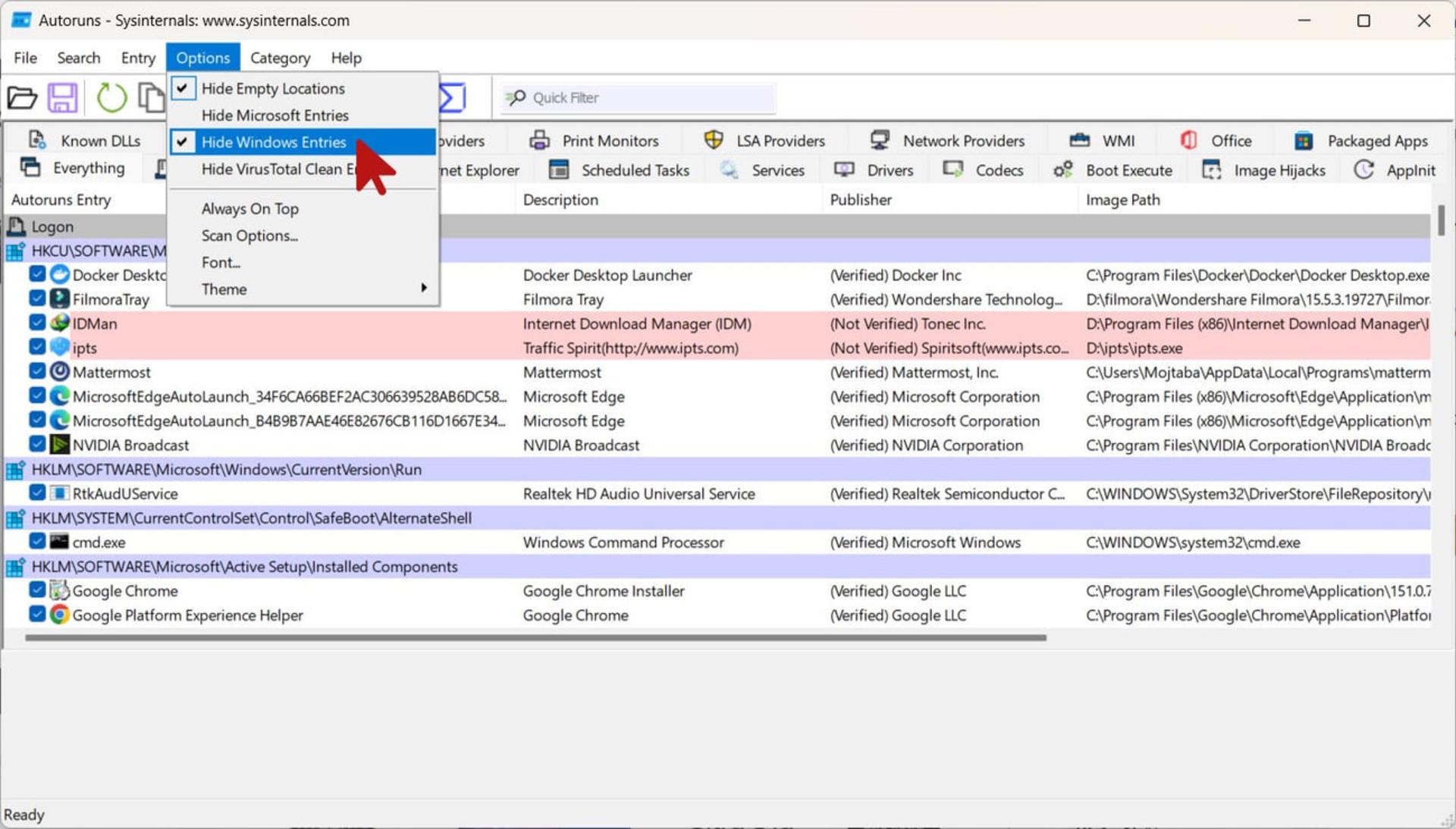 فهرست برنامه‌های استارتاپ ویندوز در محیط نرم‌افزار Autoruns (Sysinternals)