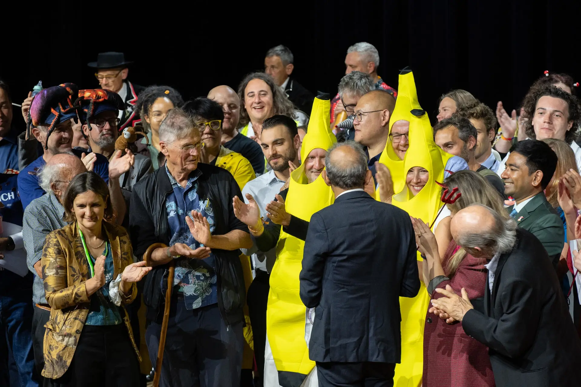 برندگان جایزه ایگ نوبل (Ig Nobel Prize) در مراسم سال ۲۰۲۶ در زوریخ