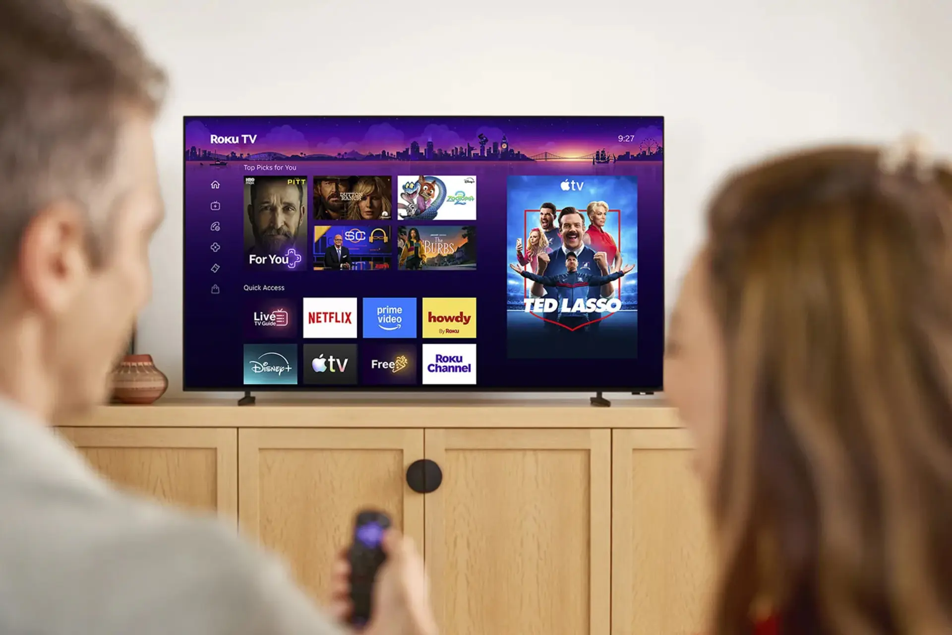 رابط کاربری تلویزیون اولد برند روکو (Roku) با برنامه‌های استریم