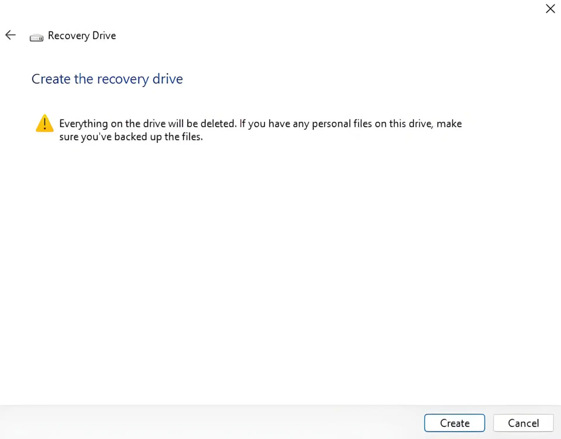 پنجره ایجاد درایو بازیابی (Recovery Drive) در سیستم‌عامل ویندوز با هشدار حذف اطلاعات