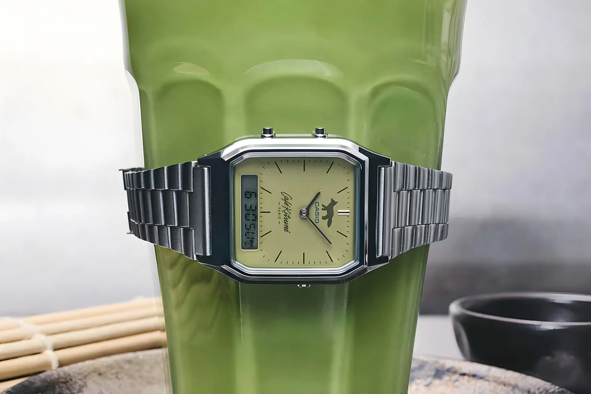 ساعت مچی کاسیو (Casio AQ230ECK-3A) با صفحه سبز ماچا و بند استیل