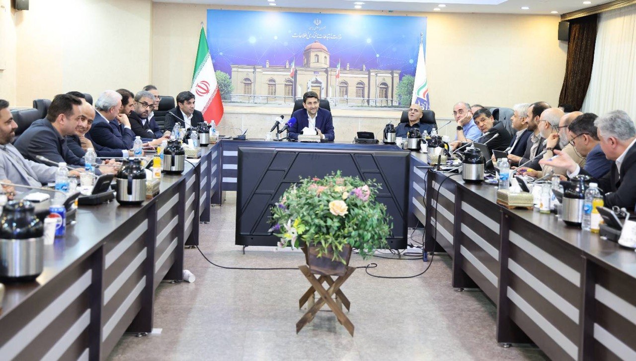 وزیر ارتباطات: مرکز داده مشهد باید به سرعت آماده شود