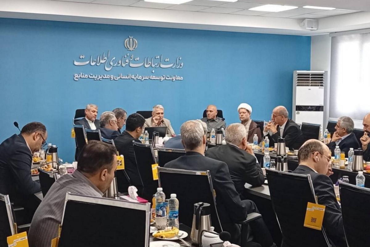 رسیدگی به تخلفات اداری در وزارت ارتباطات سریع‌تر شد؛ کاهش ۲۰ درصدی پرونده‌ها