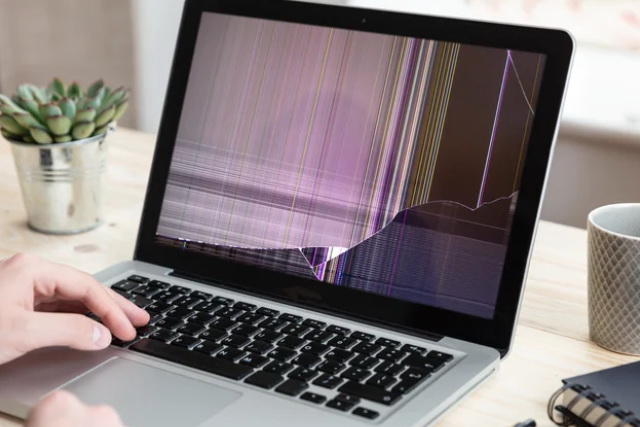برای مک بوک محافظ صفحه نمایش نصب نکنید