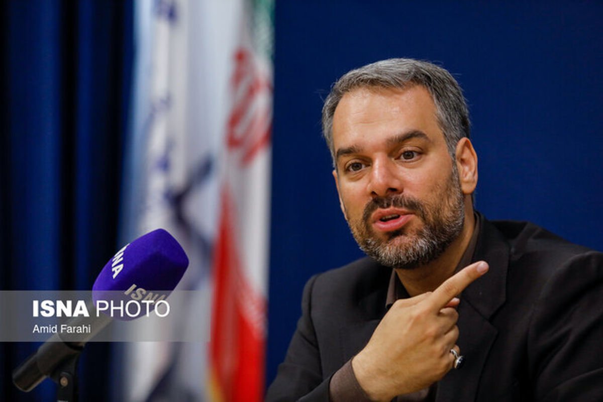 رشیدی کوچی: تعطیلی صنعت خودروی ایران می‌تواند ۸۰ میلیارد دلار به نفع کشور باشد