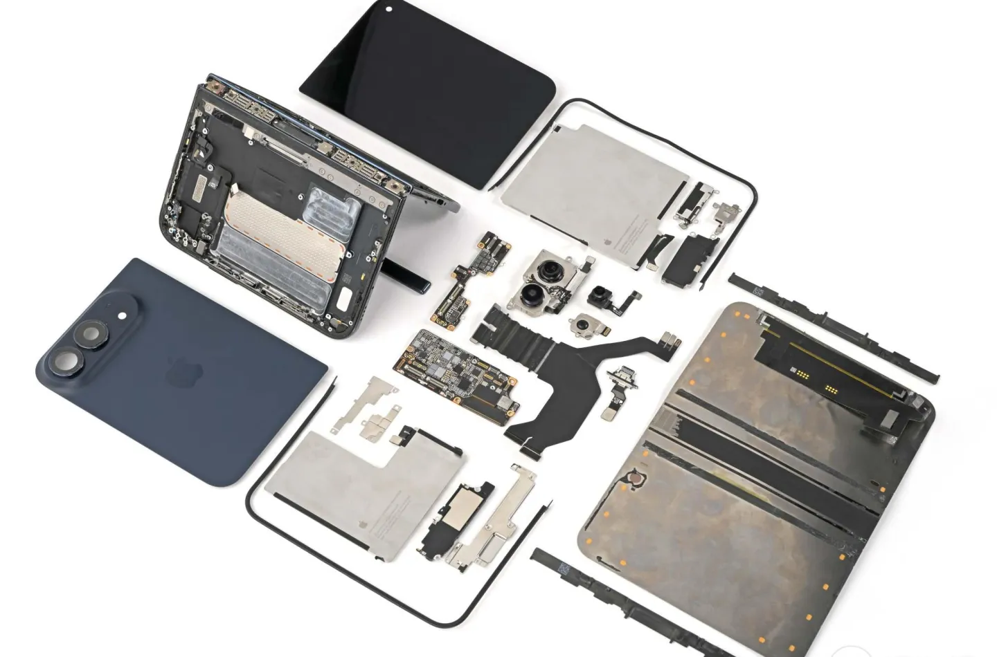 کالبدشکافی آیفون دوئو توسط iFixit مشکل احتمالی خرابی نمایشگر را توضیح داد [تماشا کنید]