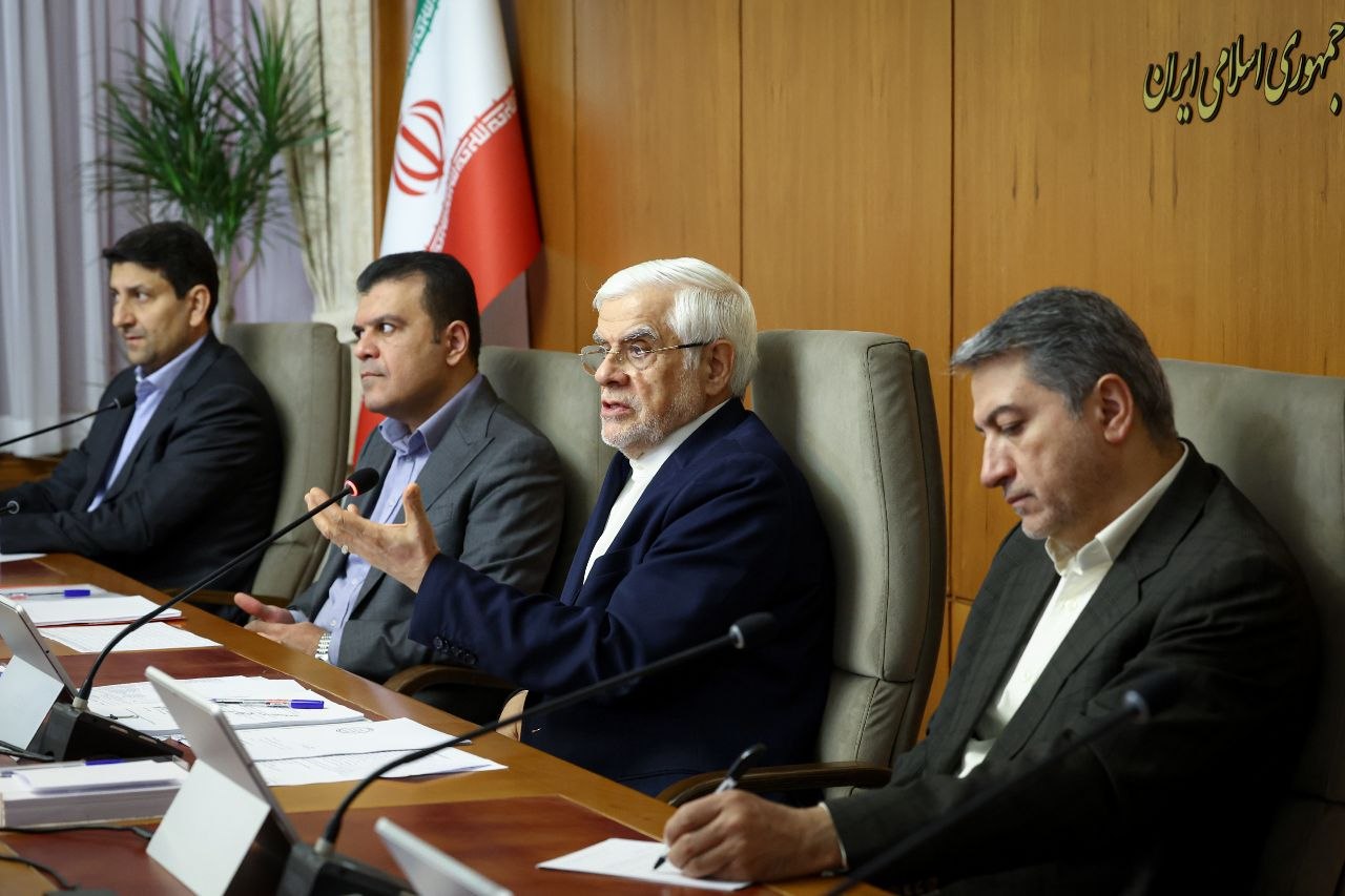 عارف: هدف ایران کسب رتبه تک‌رقمی جهان در هوش مصنوعی است