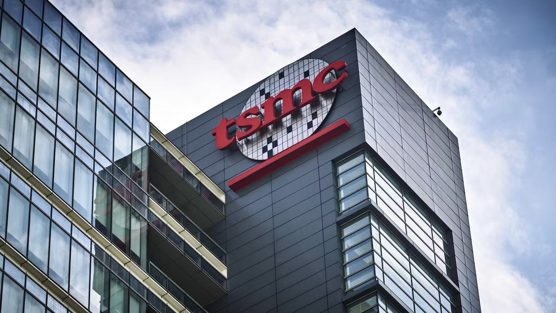 TSMC احتمالاً تولید تراشه‌های ۱.۴ نانومتری را از اوایل ۲۰۲۷ آغاز می‌کند