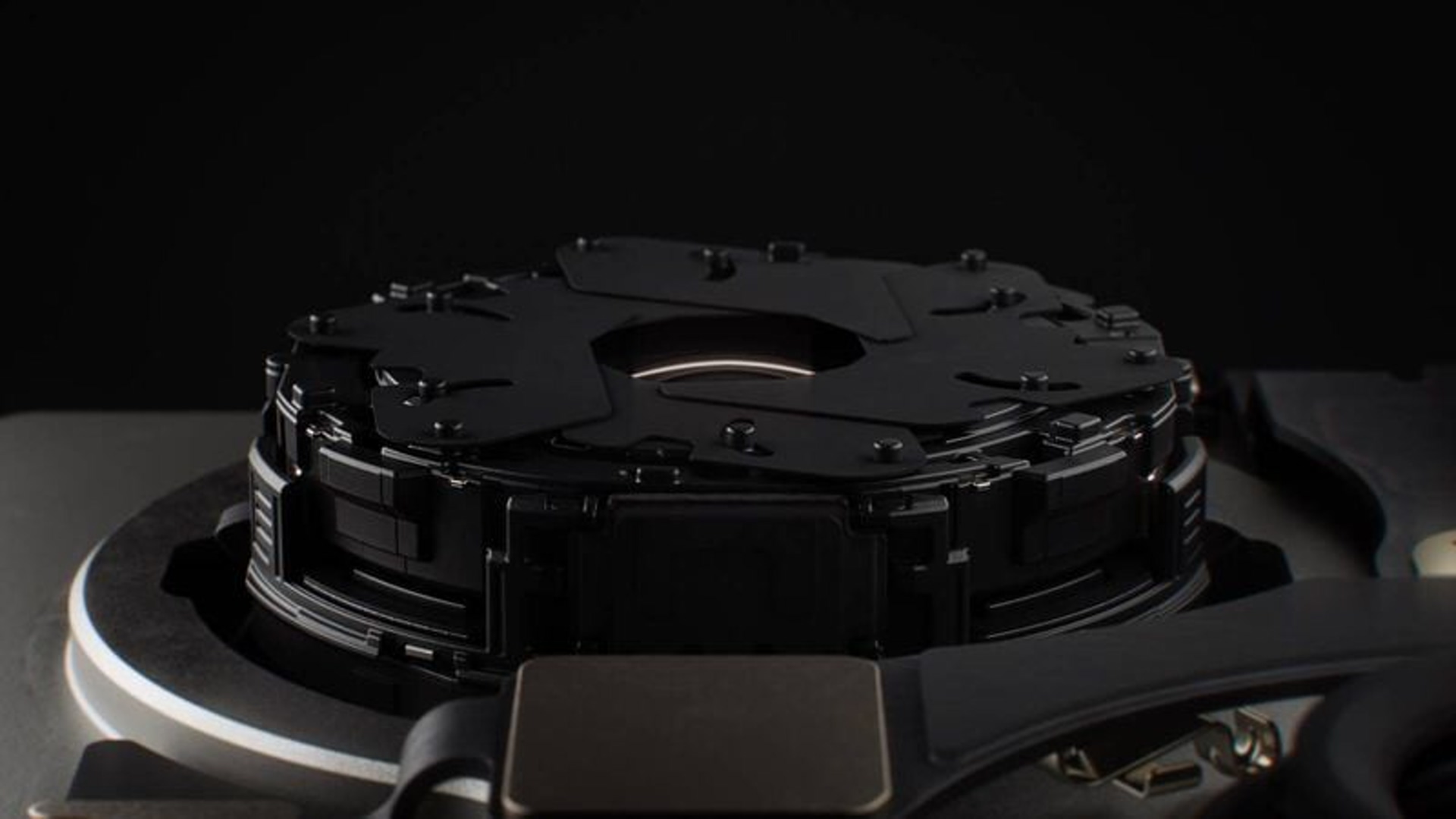 هر دو مدل iPhone 18 Pro به دوربین با دیافراگم متغیر مجهز هستند