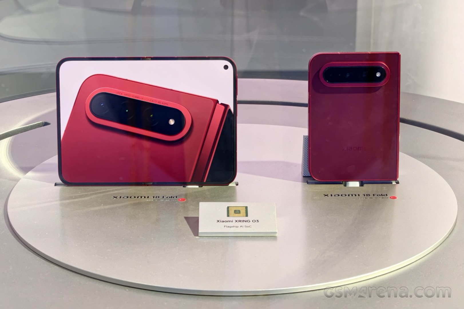 گوشی Xiaomi 18 Fold با تراشه XRING O3 در IFA 2026 به نمایش گذاشته شد