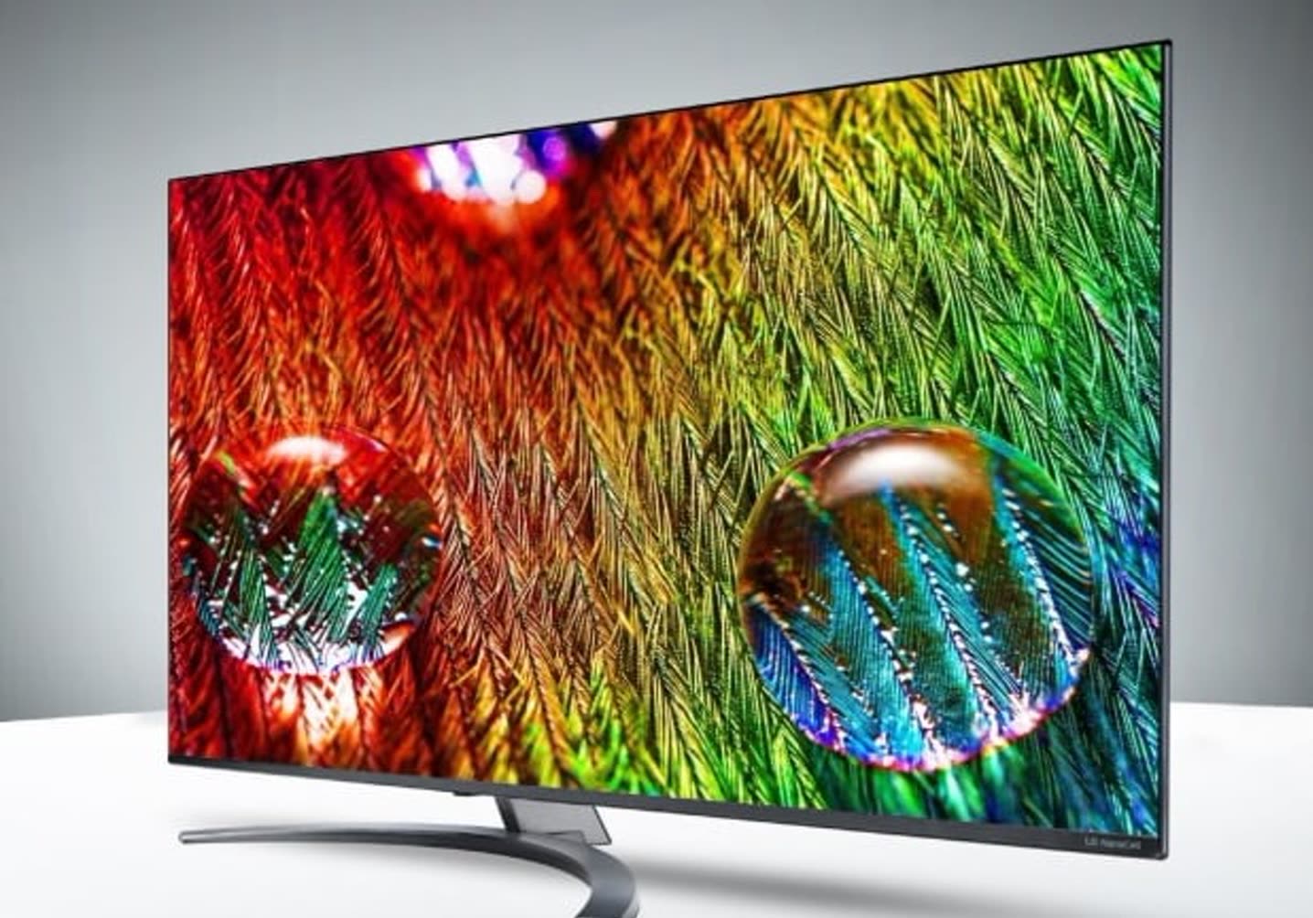 دانشمندان روشی برای پیش‌بینی طول عمر نمایشگرهای OLED بدون آزمایش‌های طولانی پیدا کردند