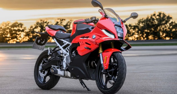 رونمایی از بی ام و F 450 RR؛ موتورسیکلت اقتصادی و هیجان‌انگیز آلمانی