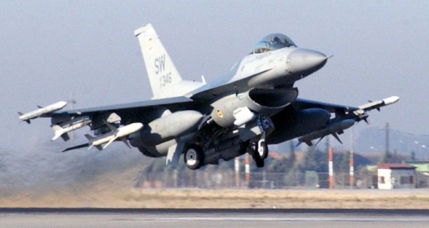عمر عملیاتی جنگنده‌ها چقدر است؛ F-16 چگونه ۱۲۰۰۰ ساعت پرواز می‌کند؟