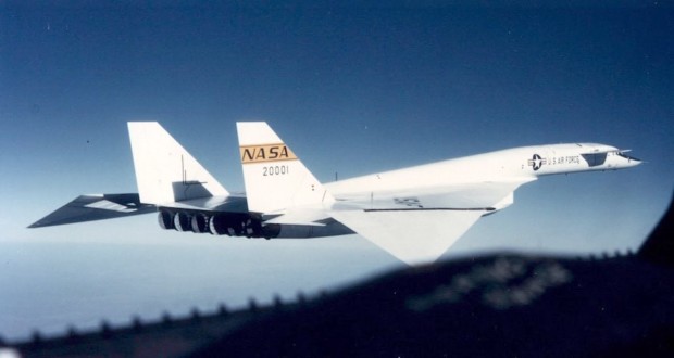 داستان تلخ XB-70 Valkyrie؛ بمب‌افکن غول‌پیکر آمریکا با سرعت ماخ ۳
