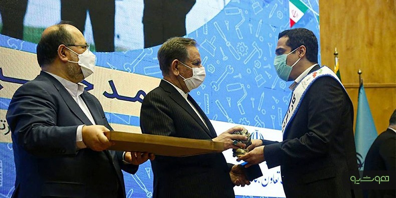 پارت دانش‌بنیان به عنوان کارآفرین برتر ملی سال 99 انتخاب شد