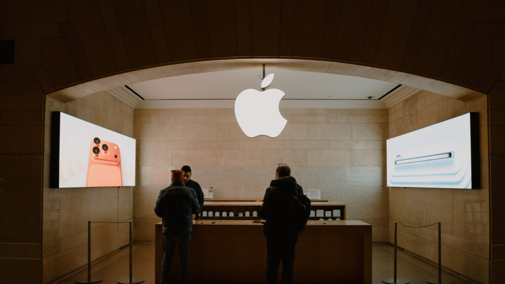 ۲۵۰ میلیون دلار؛ هزینه ادعاهای اغراق‌آمیز Apple Intelligence