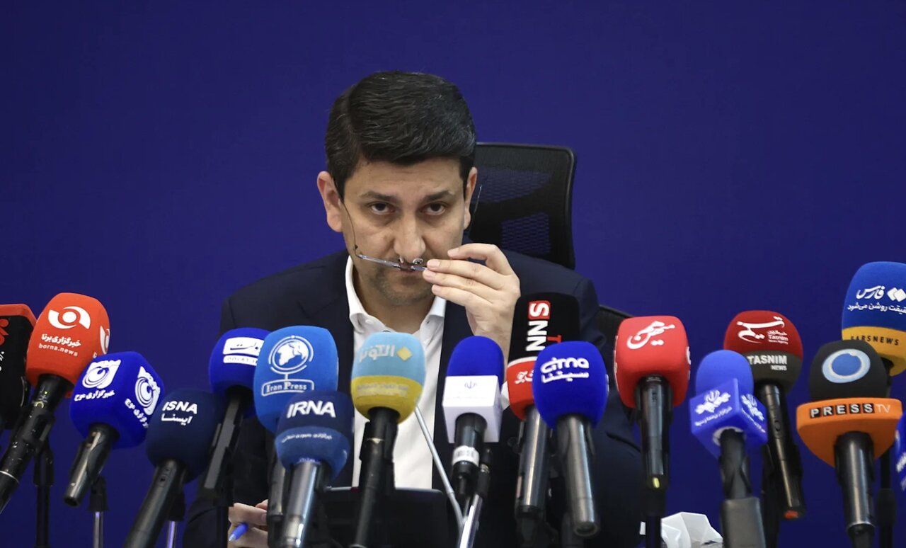 وزیر ارتباطات: با مسدودسازی، باید هوش مصنوعی را فراموش کنیم