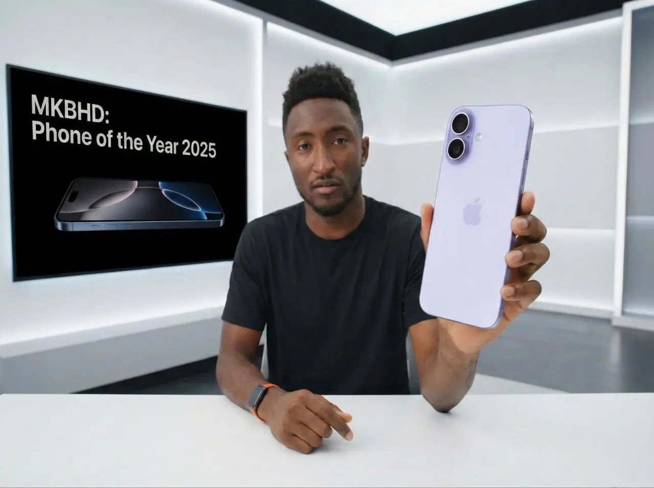 آیفون ۱۷ بهترین گوشی سال ۲۰۲۵ از نگاه MKBHD XNET | اخبار و تحلیل هوش مصنوعی