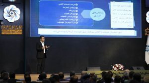 افشین در جمع خبرنگاران تاکید کرد: «تغییر رهیافت مدیران شهری» پیش‌شرط تحقق شهرهای دانش‌بنیان