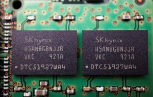 فشار آمریکا و پیشروی YMTC؛ سامسونگ و SK Hynix کارخانه‌های NAND خود در چین را به ۲۸۶ و ۲۴۰ لایه ارتقا می‌دهند